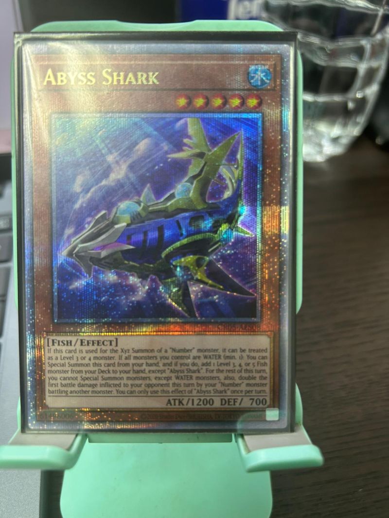CR05-AES08 Abyss Shark 深淵鯊/ アビス·シャーク/